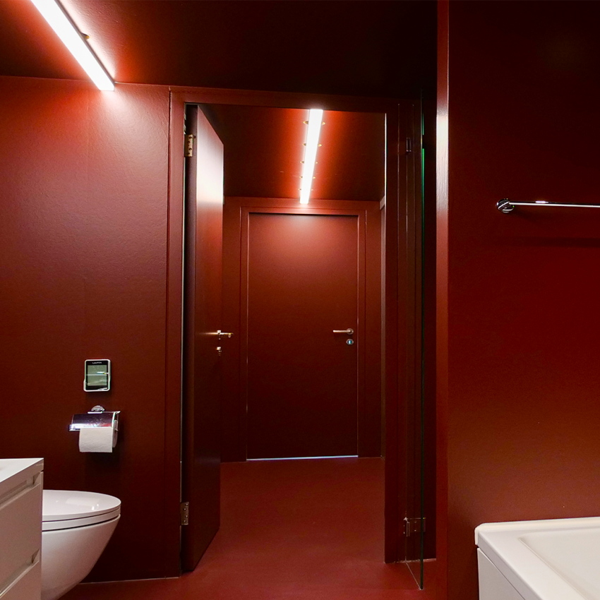Sie Fragen sich: Wie kann ich aus meinem kleinen, dunklen Badezimmer eine Wohlfühloase zaubern? Ein Apartment in Basel machts vor.